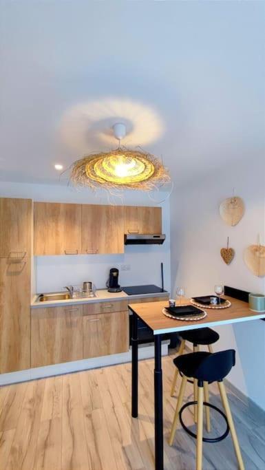 Cosy, Detente Avec Terrasse Apartamento